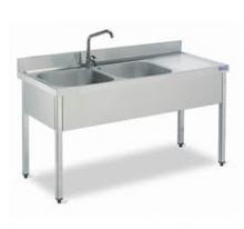 Fregadero con 2 senos y escurridor Distform